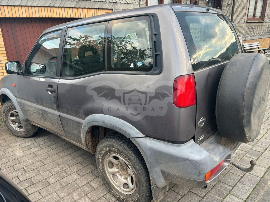 Nissan Terrano 1999