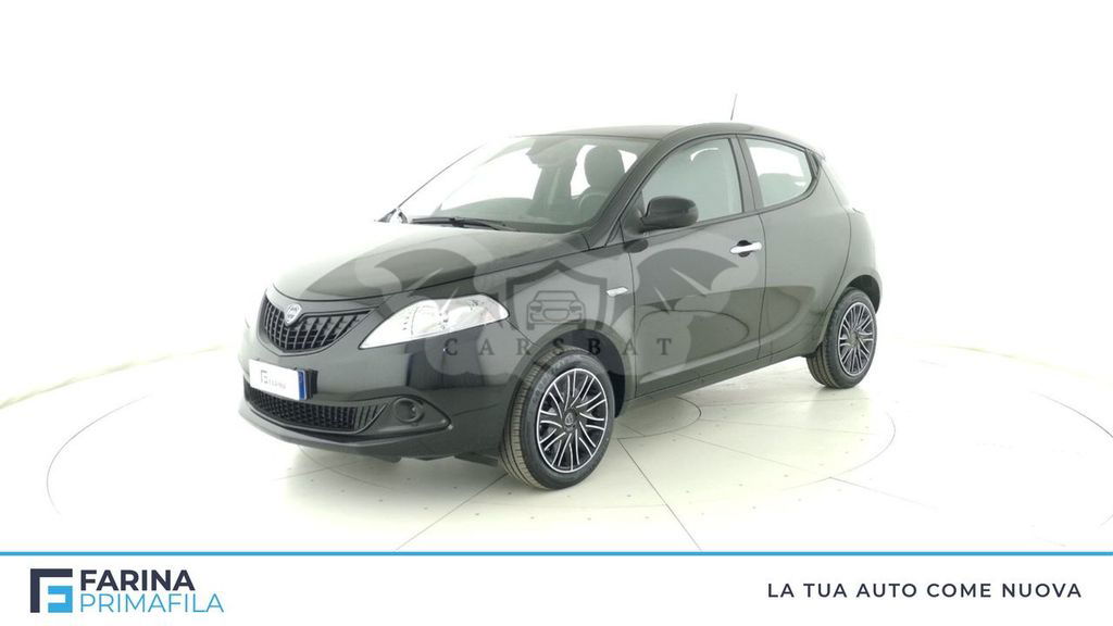 Lancia Ypsilon 2024