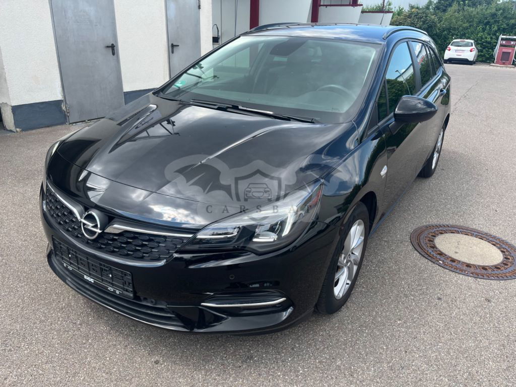 Opel Astra 2022