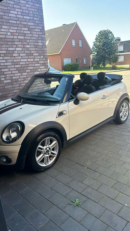 Mini Cabrio 2009
