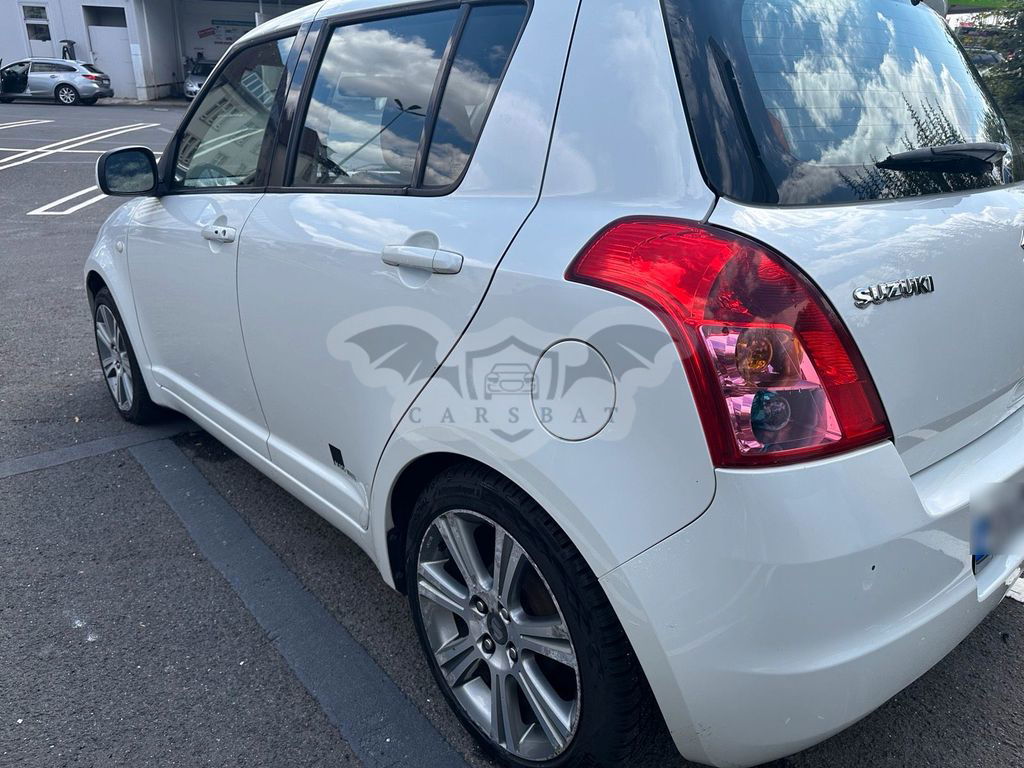 Suzuki Swift 2001