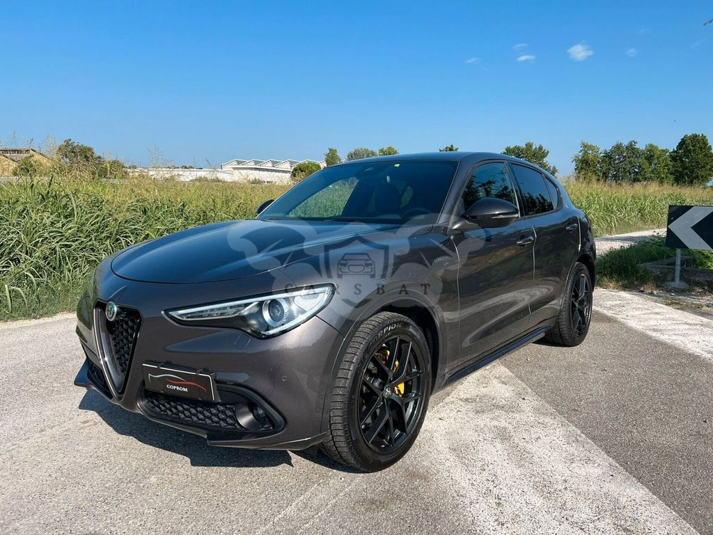 Alfa Romeo Stelvio 2021