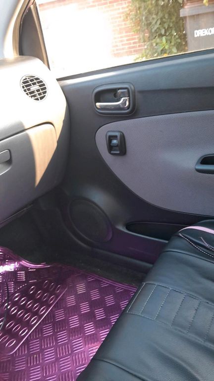 Daihatsu Sirion 2005