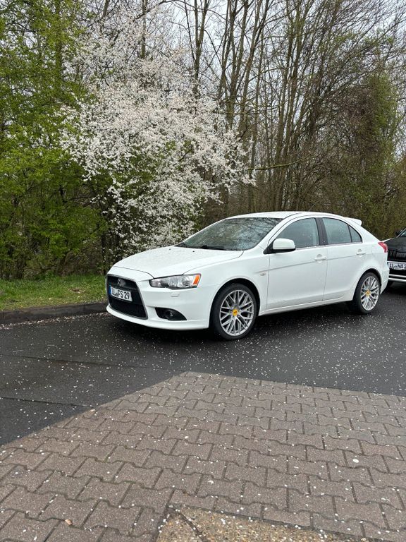 Mitsubishi Lancer 2011