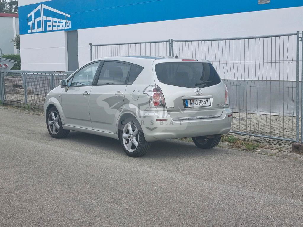 Toyota Verso 2006