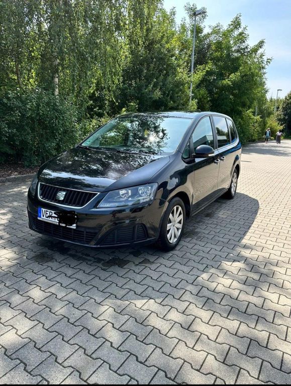 Seat Alhambra 2013