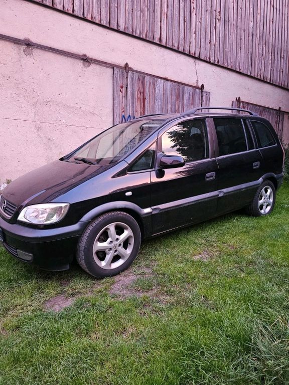 Opel Zafira 2002