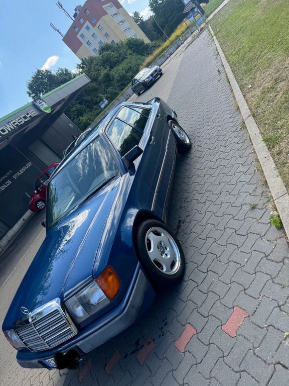 Mercedes-Benz 250 1988