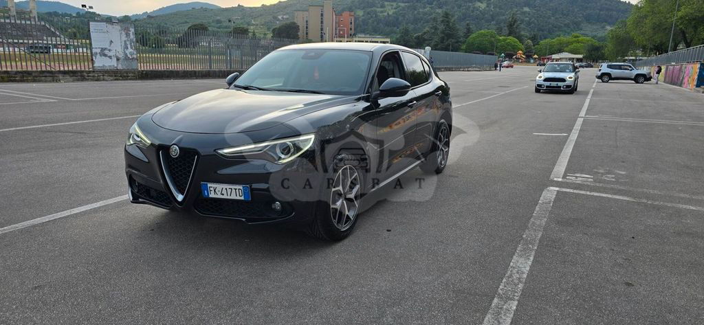 Alfa Romeo Stelvio 2017
