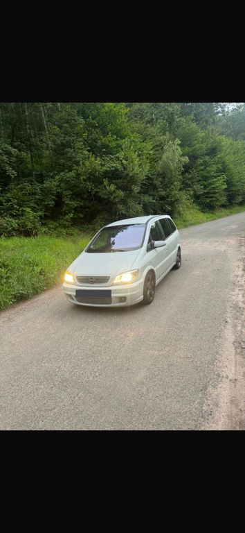 Opel Zafira 2002