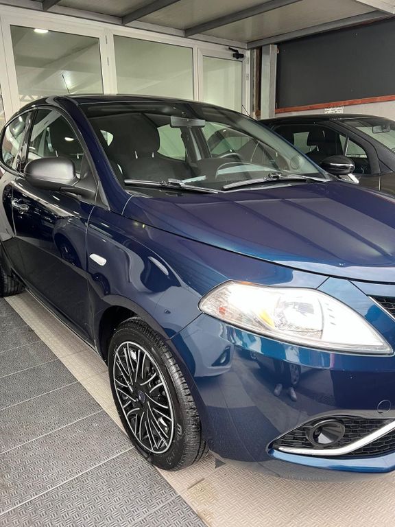 Lancia Ypsilon 2017