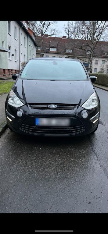 Ford S-Max 2012