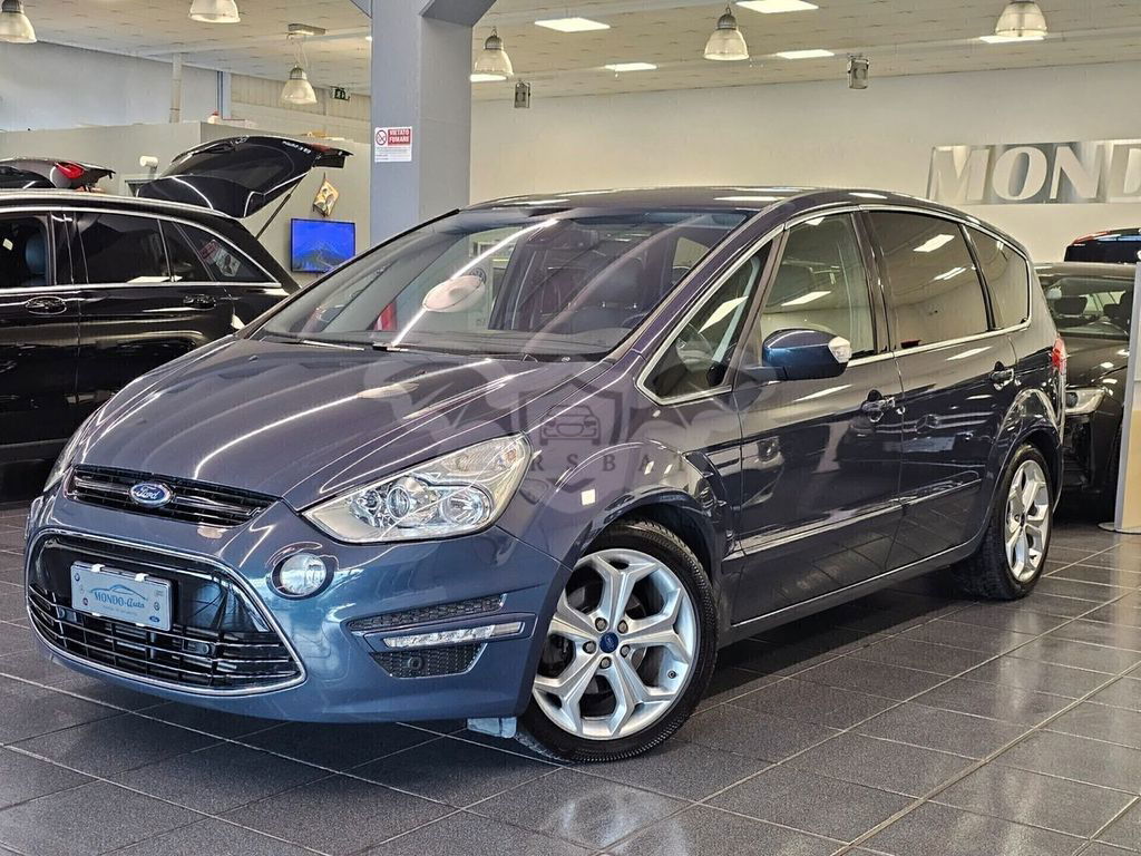 Ford S-Max 2012