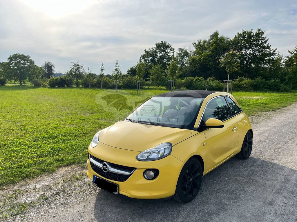 Opel Adam 2016