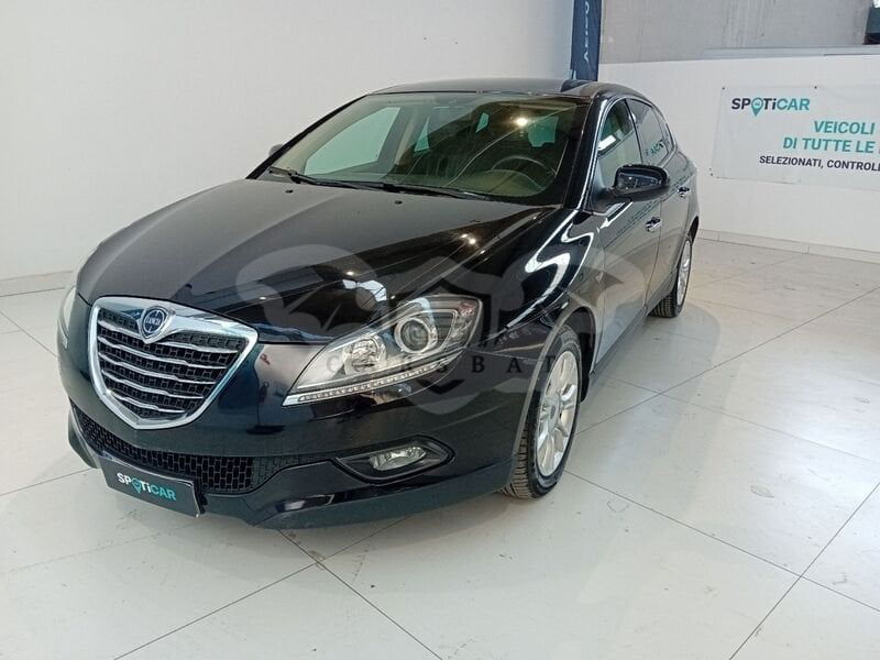 Lancia Delta 2011