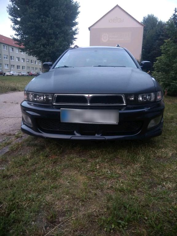 Mitsubishi Galant 2001