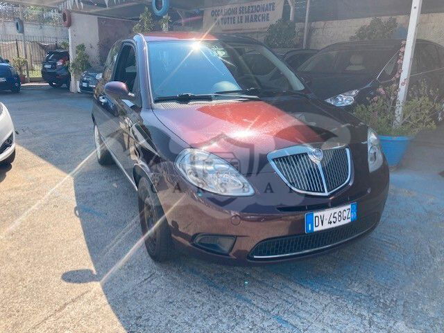 Lancia Ypsilon 2009