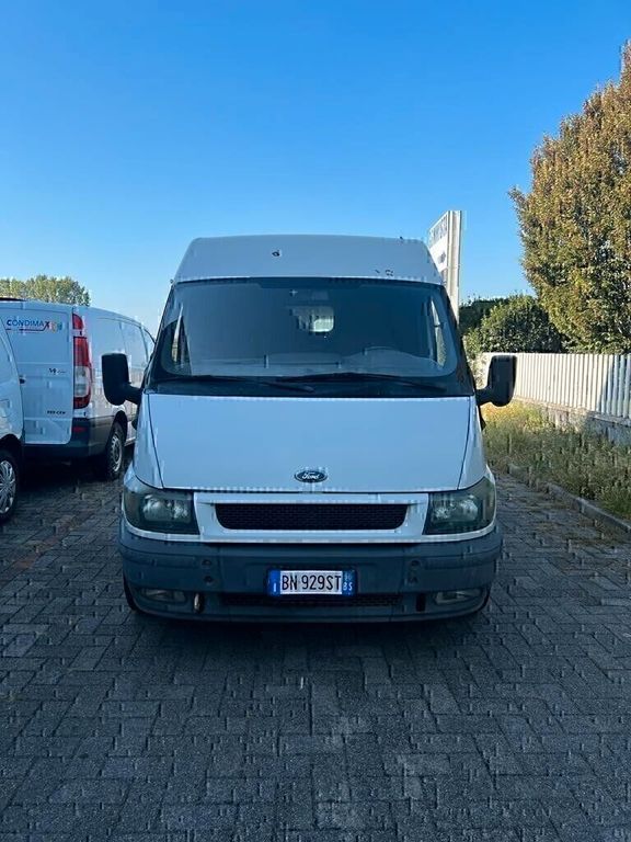Ford Transit 2000