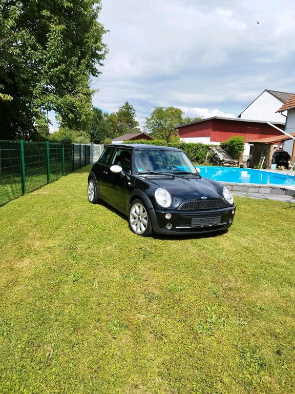 Mini One 2005