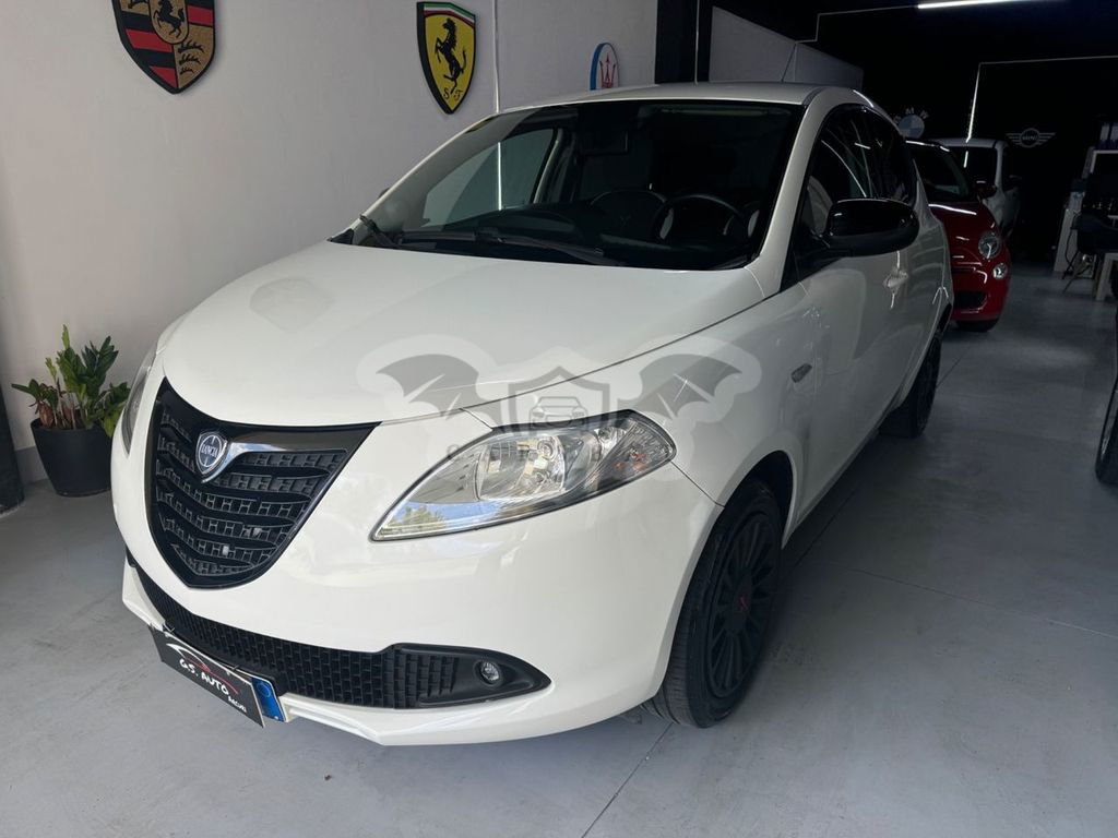 Lancia Ypsilon 2015