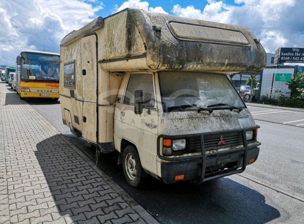 Mitsubishi L300 1985
