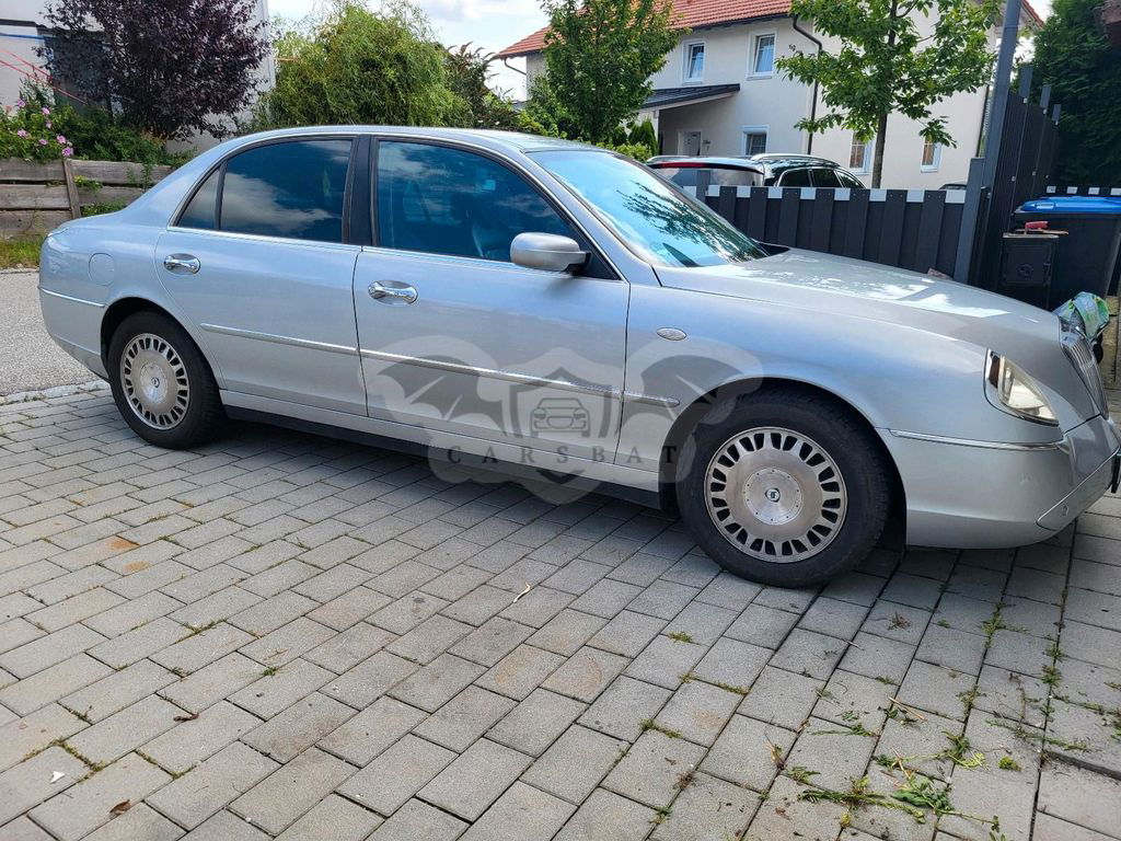 Lancia Thesis 2002