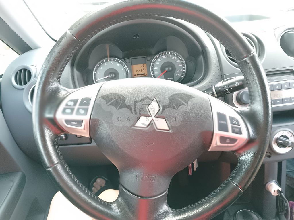 Mitsubishi Colt 2012