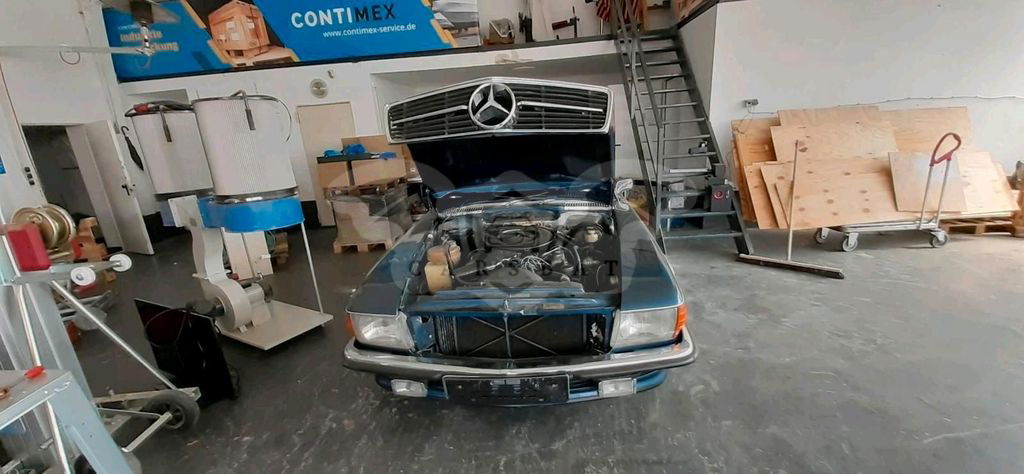 Mercedes-Benz 350 1975