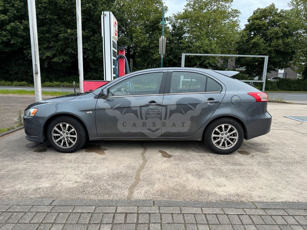 Mitsubishi Lancer 2012