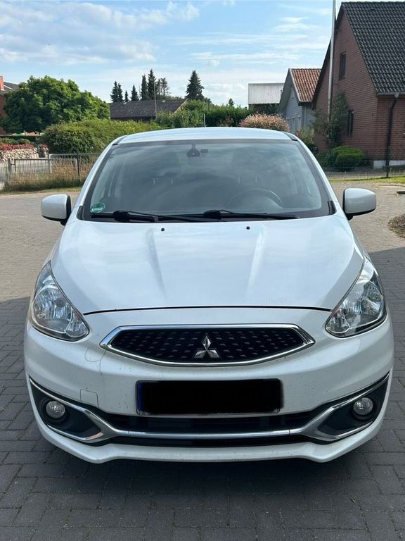 Mitsubishi Space Star 2016