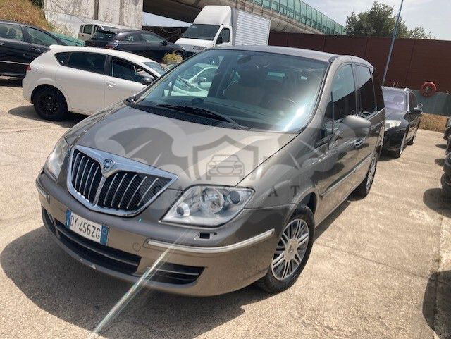 Lancia Phedra 2009