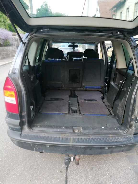 Opel Zafira 2002