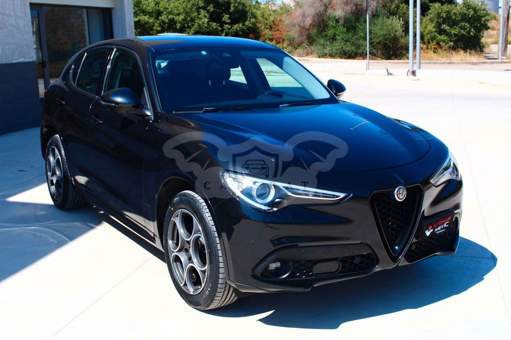 Alfa Romeo Stelvio 2017