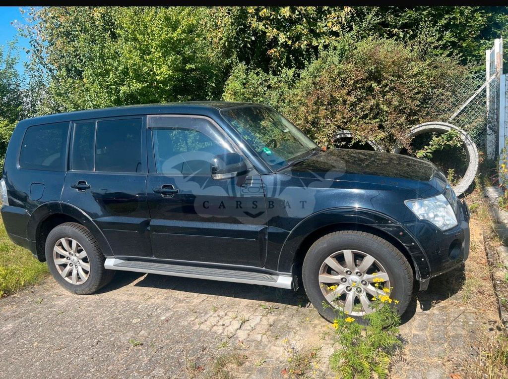 Mitsubishi Pajero 2011