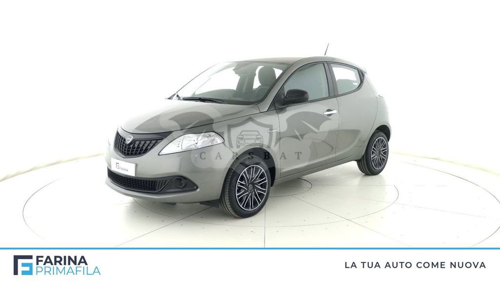 Lancia Ypsilon 2024
