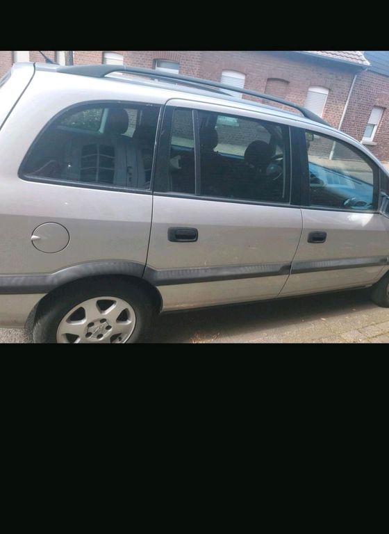 Opel Zafira 2002
