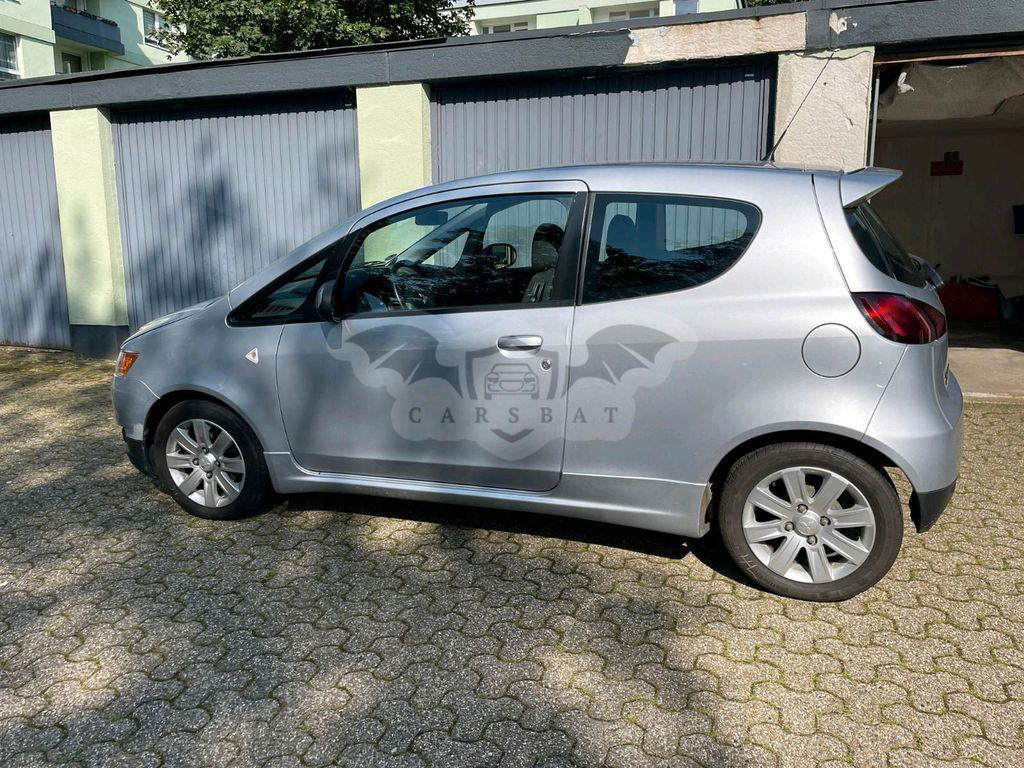 Mitsubishi Colt 2012