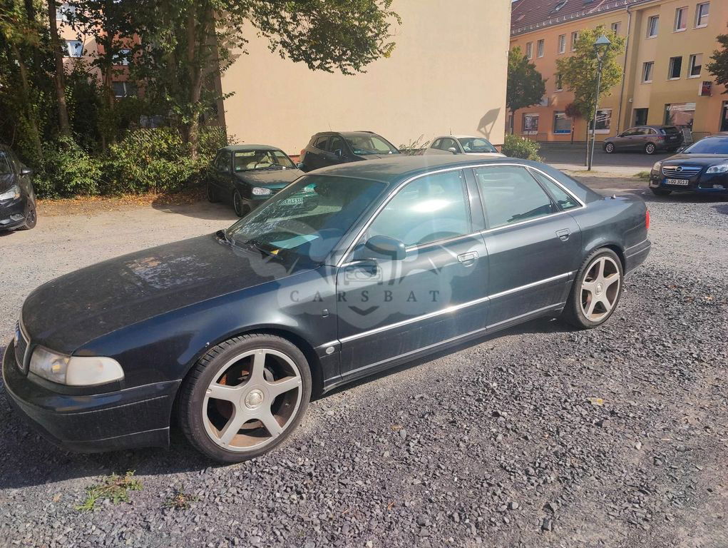 Audi A8 1999