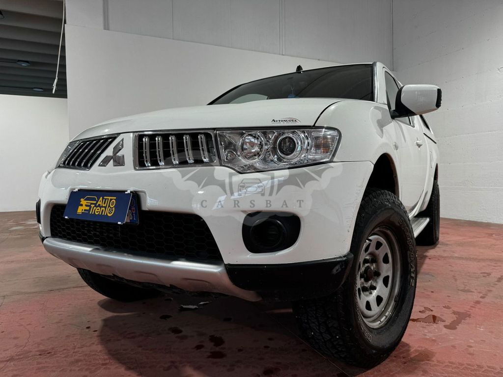 Mitsubishi L200 2011
