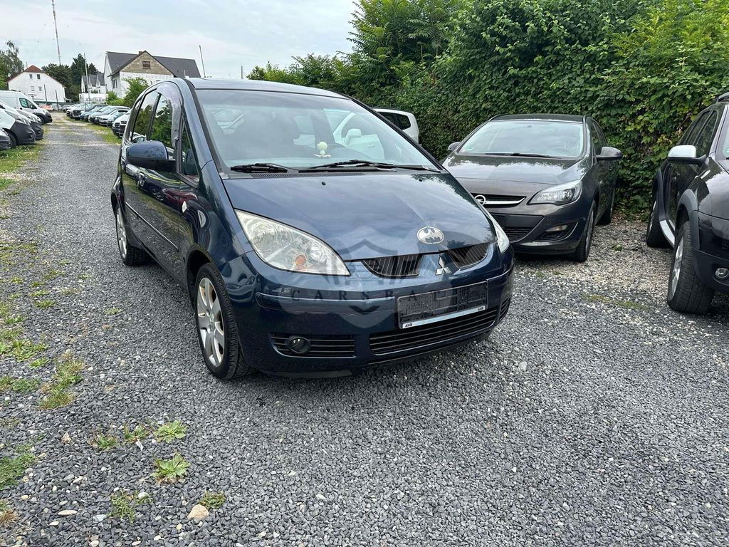 Mitsubishi Colt 2004