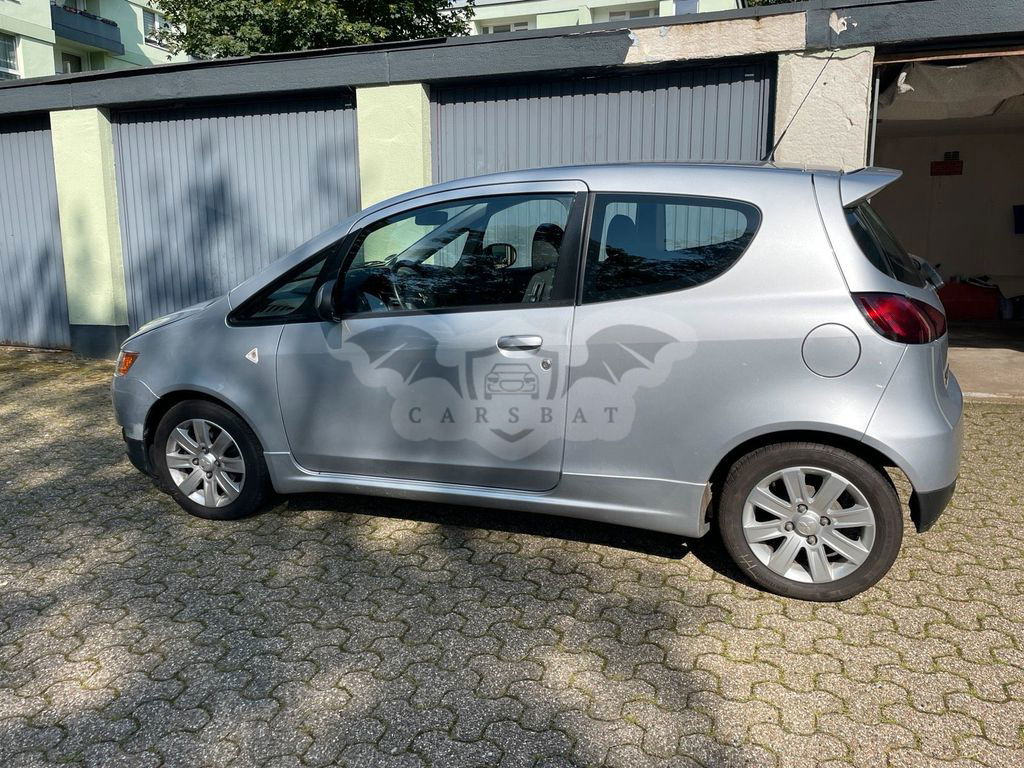 Mitsubishi Colt 2012