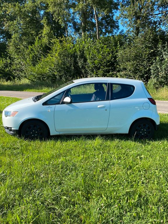Mitsubishi Colt 2011