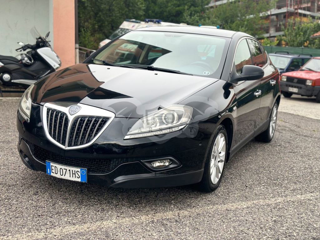 Lancia Delta 2011