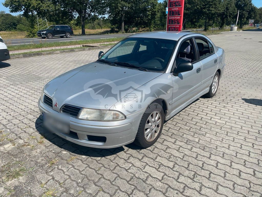 Mitsubishi Carisma 2001