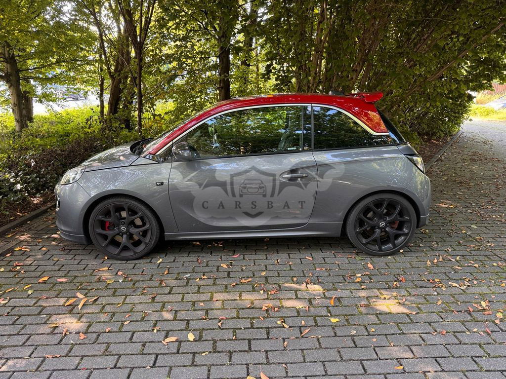 Opel Adam 2016