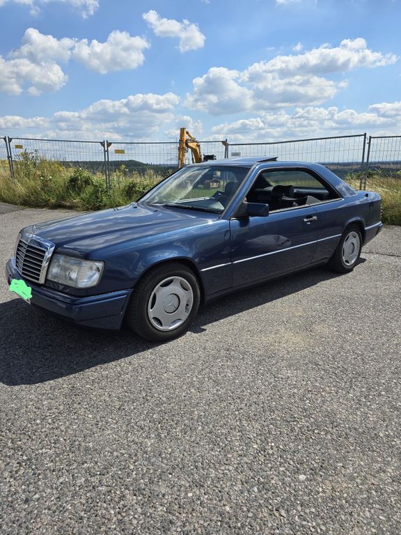Mercedes-Benz CE 230 1990