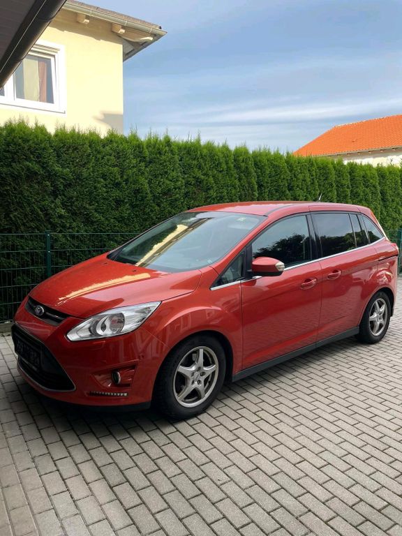 Ford Grand C-Max 2011
