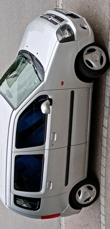Opel Agila 2005