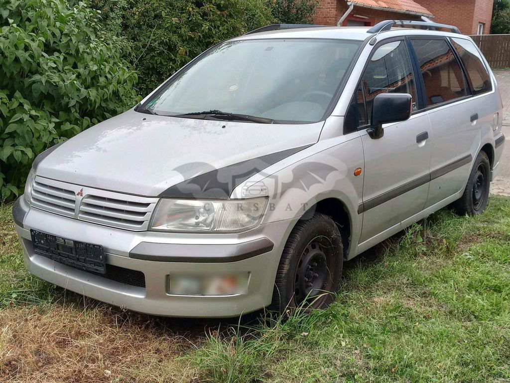 Mitsubishi Space Wagon 2002