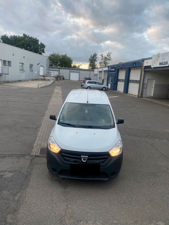 Dacia Dokker 2013